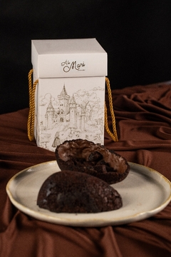 Ovo Casca Recheada de Brigadeiro de Pistache na internet