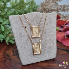 ESCAPULÁRIO COM CORRENTE CARTIER -70CM - comprar online