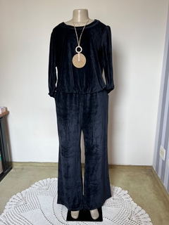 Conjunto de veludo calça e blusa - comprar online
