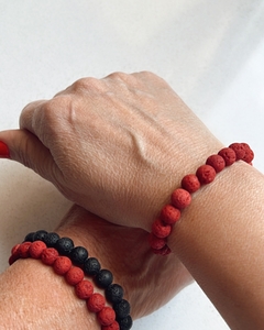 Pulsera elastizada de piedra volcánica en internet