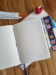 Caderno Floral - 160 pag. - Papeis e Girassóis Atêlie