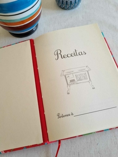 Caderno de receitas - fundo vermelho - comprar online