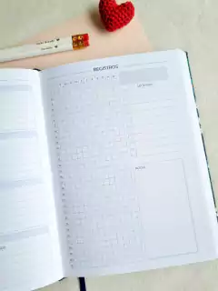 Planner - Bons Planos 2025 (fundo roxo) - Papeis e Girassóis Atêlie