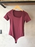 Body gola redonda