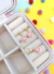 Conjunto infantil flor esmaltada - DOURADO