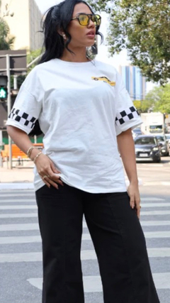 T-Shirt Fashionista estampas variadas - @D.ricaoficial