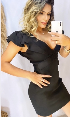Vestido Curto - @D.ricaoficial