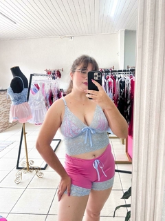 Short Doll Jasmine na internet