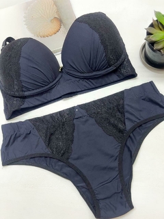Conjunto tamanho 52 na internet