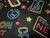 TNT Estampado Mewi Balada Festa Tema Neon Brilha no Escuro Metro - Presente com Carinho