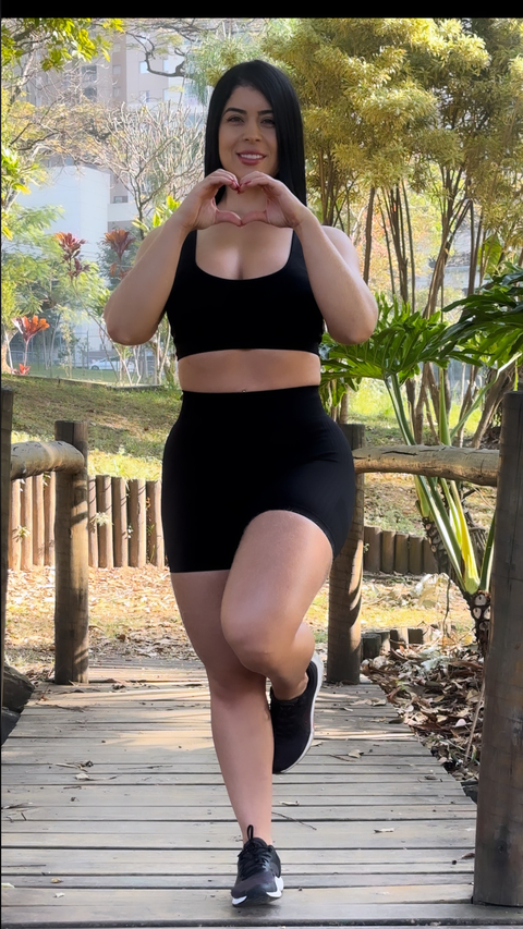 conjunto com shorts preto