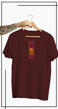 CAMISETA GRIFINORIA GRAVATA