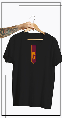 CAMISETA GRIFINORIA GRAVATA na internet
