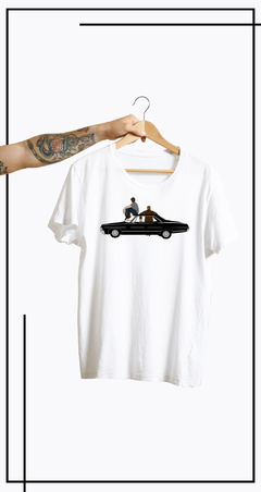 CAMISETA SUPERNATURAL IMPALA 1 - comprar online