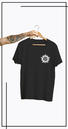 CAMISETA SUPERNATURAK PROTEÇÃO - comprar online
