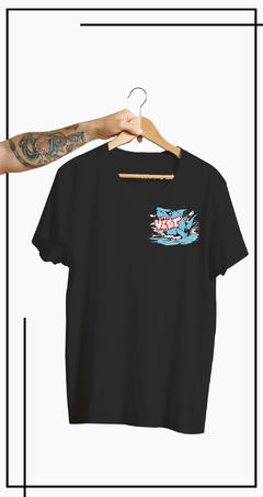 Imagem do CAMISETA SHARK
