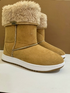 Pantubotas altas color beige - comprar online