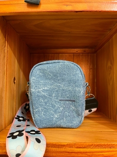 bandolera celeste nevado