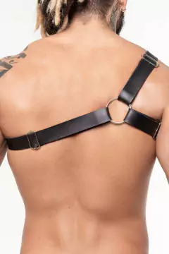 Harness em Couro Sintético - Arreio Lateral Masculino com Detalhes em Metal - Ajustável