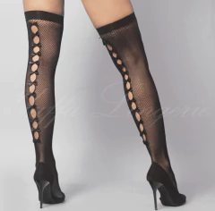 Meia calça arrastão 7/8 preta aberta com lacinhos na parte posterior - YAFFA Lingerie - comprar online