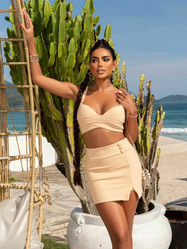 Conjunto June