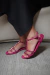 RASTEIRA VALENTINO ROCKSTUD PINK na internet