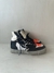 TÊNIS OFF-WHITE OFF COURT PRETO COM LARANJA