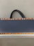 BOLSA BURBERRY GRAINY HAYMARKET DUPLA FACE AZUL - Gringa Vende