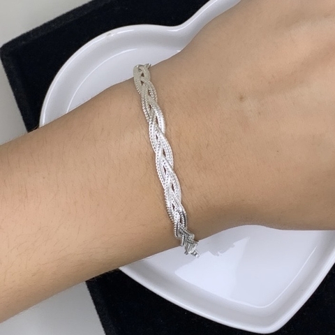 Pulseira trançada
