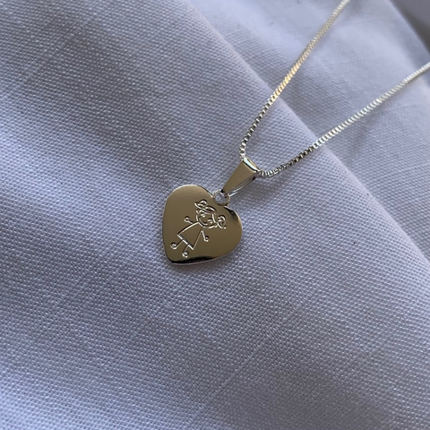 Colar medalha coração menina