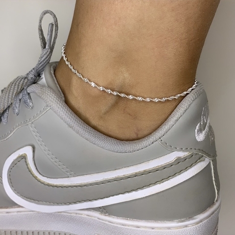 Tornozeleira torcida