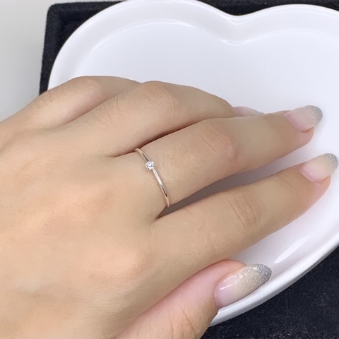 Anel mini solitário