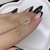 Piercing fake corações