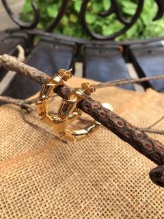 Brinco Argola Aberta Torcida Grossa M Folheado a Ouro 18K - COD 3814 - comprar online
