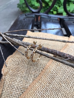 Brinco Argola Aberta com Elos Cravejados de Zircônia - COD 11833 na internet