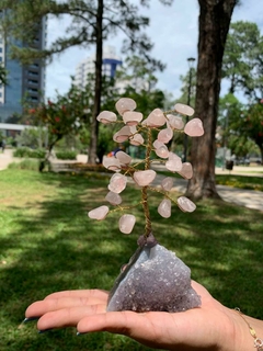 Árvore Pedra Quartzo Rosa 10 Galhos 12cm - COD 7421 - comprar online