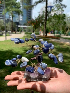 Árvore Pedra Sodalita 7 Galhos 12cm - COD 4100 - comprar online
