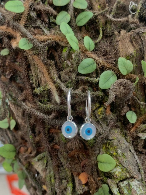 Argola prata com pingente olho grego - COD