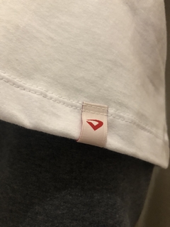 Camiseta Exclusiva Volcano Versão Emoção na internet
