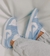 Tênis Nike Jordan azul/branco na internet
