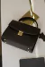 Bolsa Glamour na internet