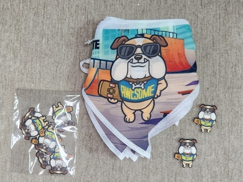 CONJUNTO BANDANA / ADESIVO BULDOG SKATISTA C/10