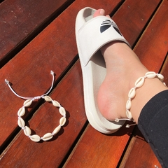 Kit Acessórios com Conchas (Choker, Pulseira, e Tornozeleira) Branco - Kaya Artesanatos