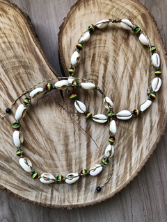 Kit 2 Colares Choker Regulável Búzios com Miçangas do Reggae