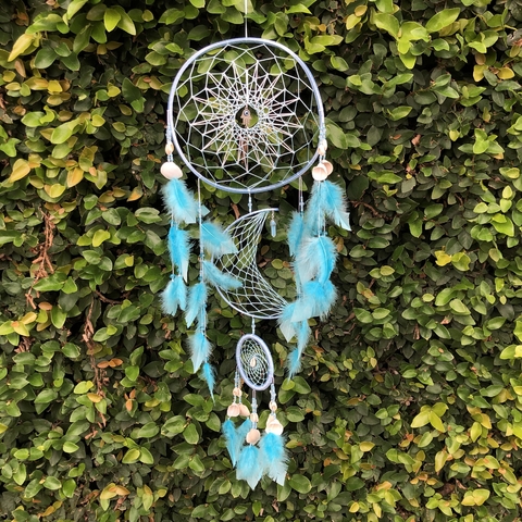 Filtro dos Sonhos Grande Lua Azul com Conchas e Hamsá