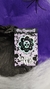 Pin Caveira Flor Holográfica