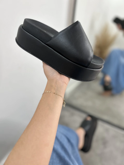 Slide Flatform Nanda