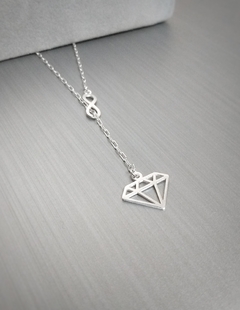 GRAVATINHA INFINITO COM DIAMANTE DE PRATA