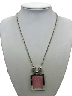 Imagen de Collar Corto con Dije Cuadrado Esmaltado