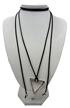 Collar Chocker Gamuza con Dijes Grandes en internet